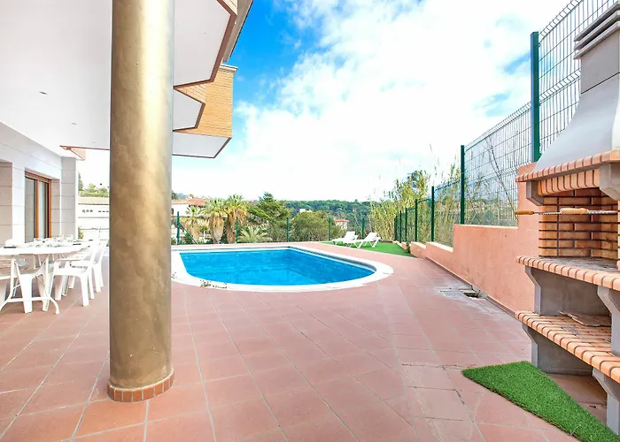 2pau - * Lloret de Mar