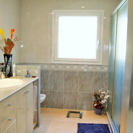 Villa 2pau - *